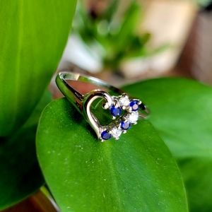 Sapphire and Cz heart ring 🌟